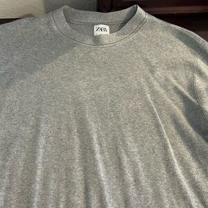 Zara women’s large sweater